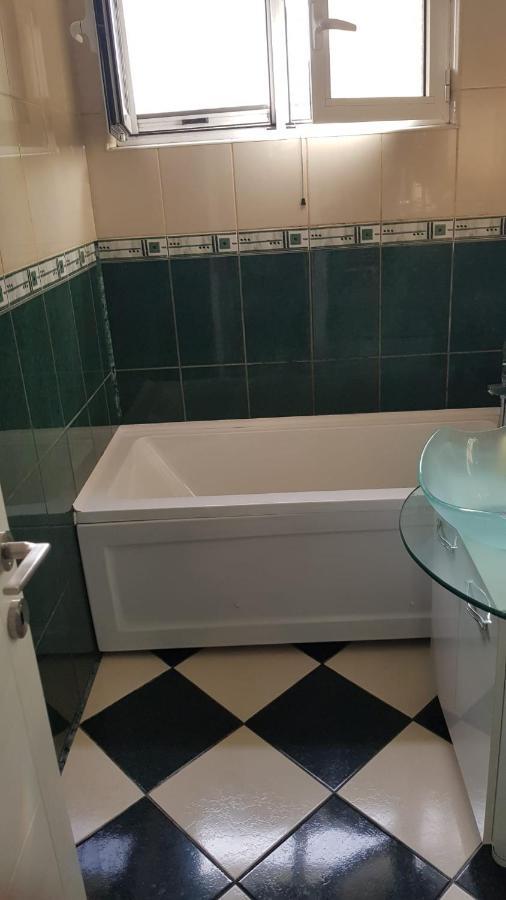 Apartament B Orizont Bacau Luaran gambar